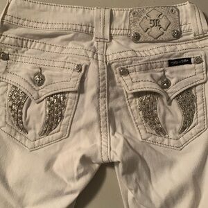 White miss me jeans
